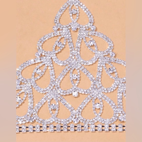 Silver Rhinestone Body Chain with rhinestone bikini Panty set. - Picture 2 of 7